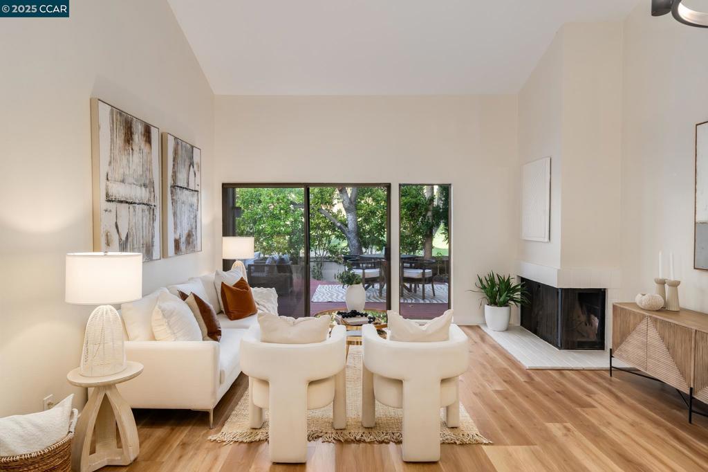 1942-1942 Rancho Verde Circle East Danville, CA 94526 - Photo 16 of 45