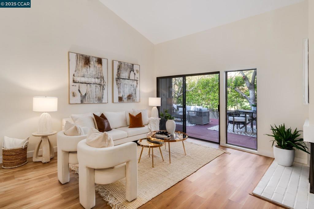 1942-1942 Rancho Verde Circle East Danville, CA 94526 - Photo 17 of 45