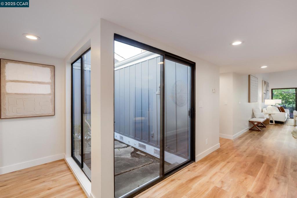 1942-1942 Rancho Verde Circle East Danville, CA 94526 - Photo 9 of 45