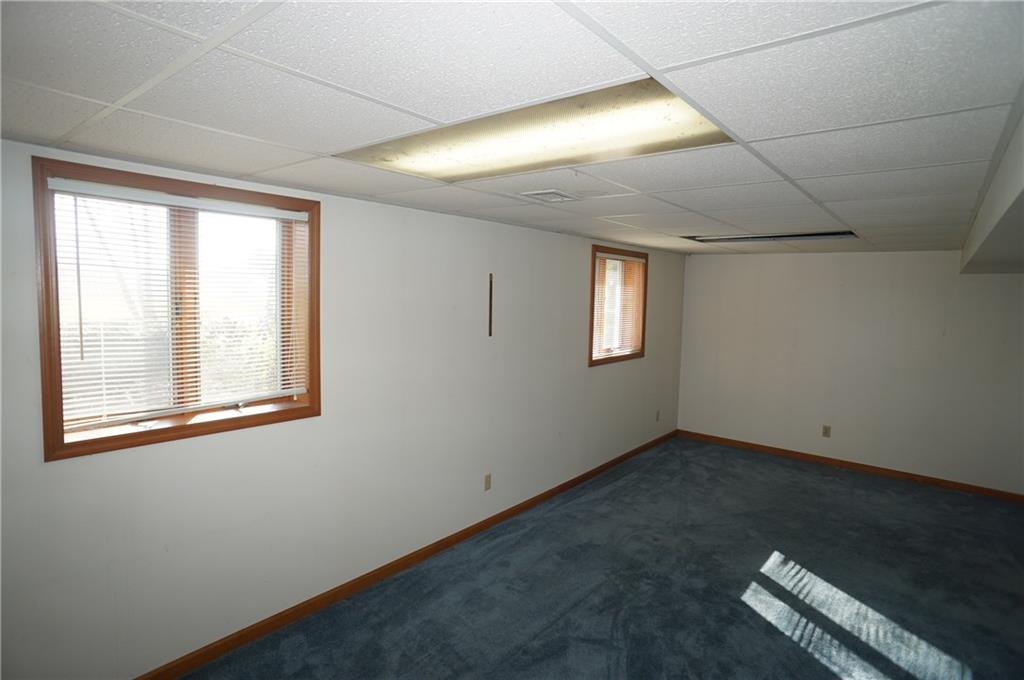 9882 Grelle Road Dillsboro, IN 47018 - Photo 10 of 22 Gallery Image 10