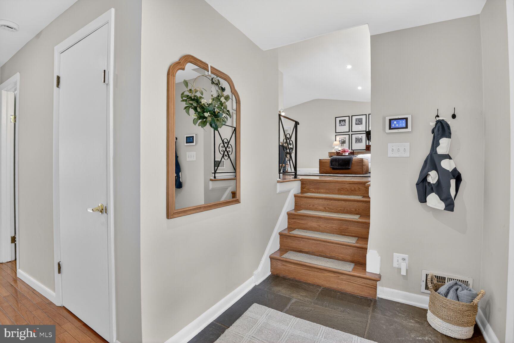 9900 Fernwood Road Bethesda, MD 20817 - Photo 4 of 39 bright welcoming entry