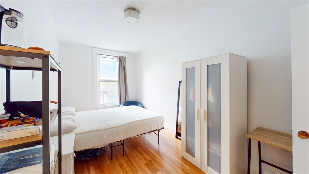 513 Beacon Street, Unit 5 Boston, MA 02215 - Photo 15 of 20