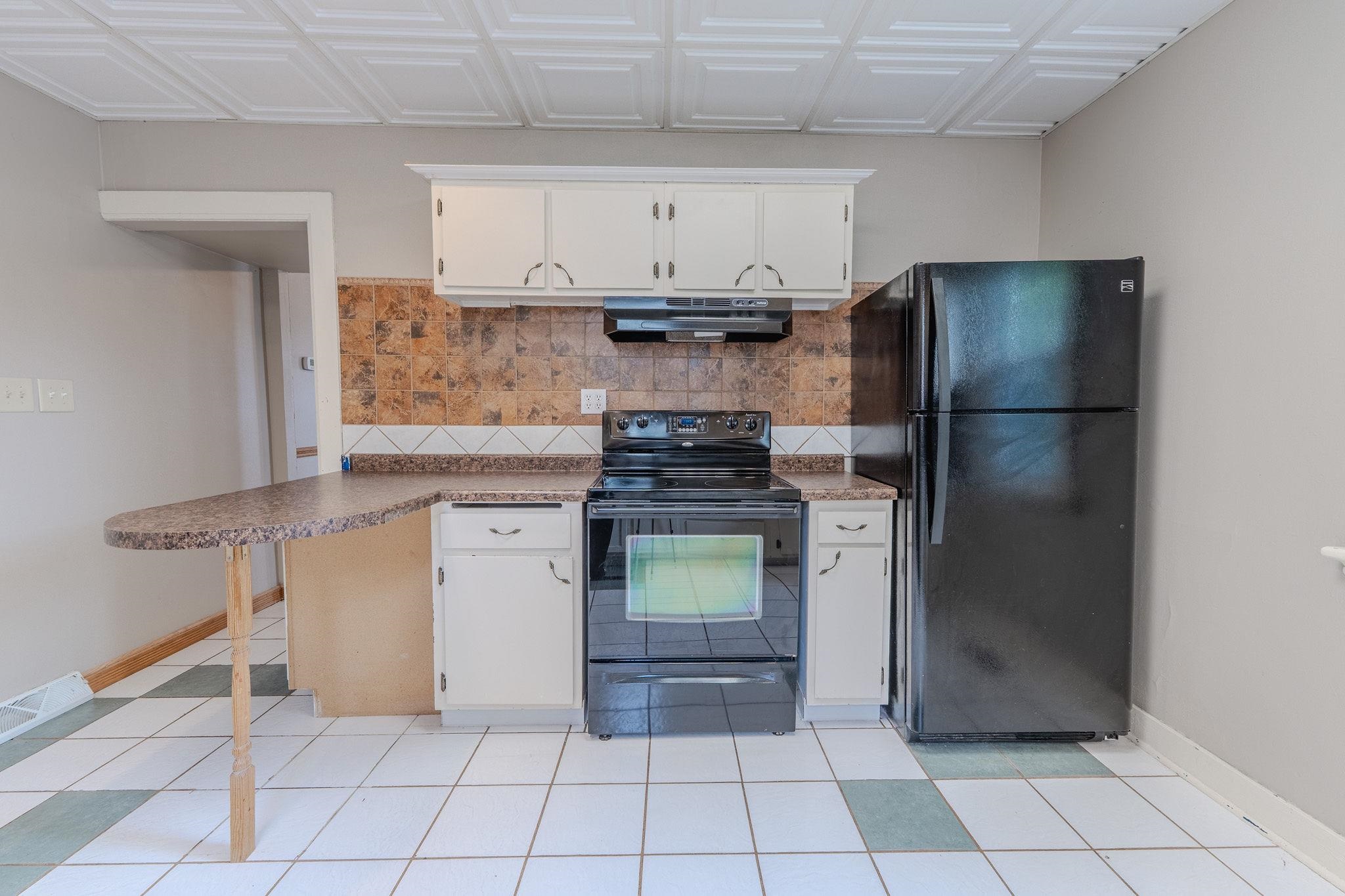 403 1st Street Baraboo, WI 53913 - Photo 19 of 39