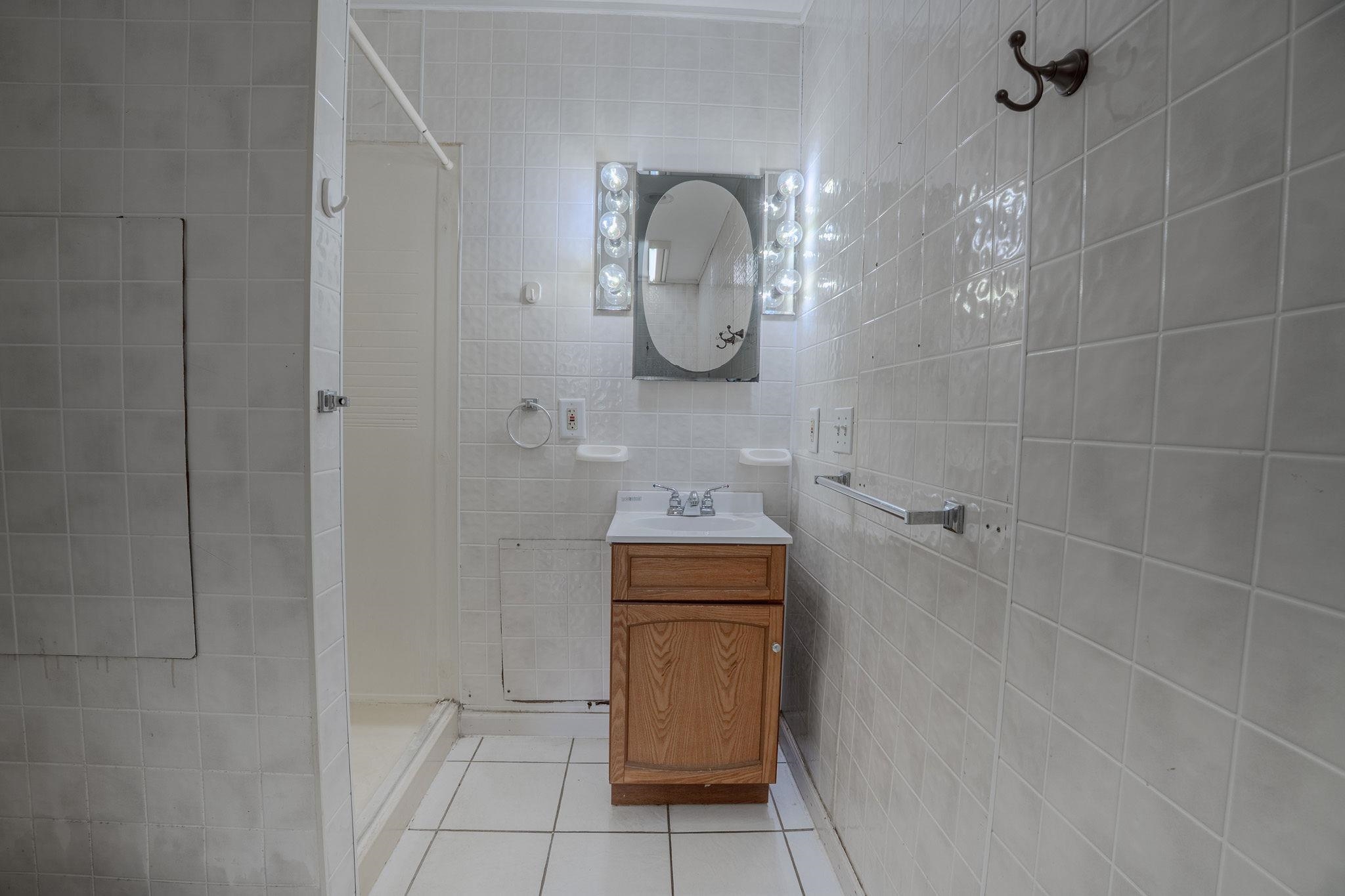 403 1st Street Baraboo, WI 53913 - Photo 21 of 39