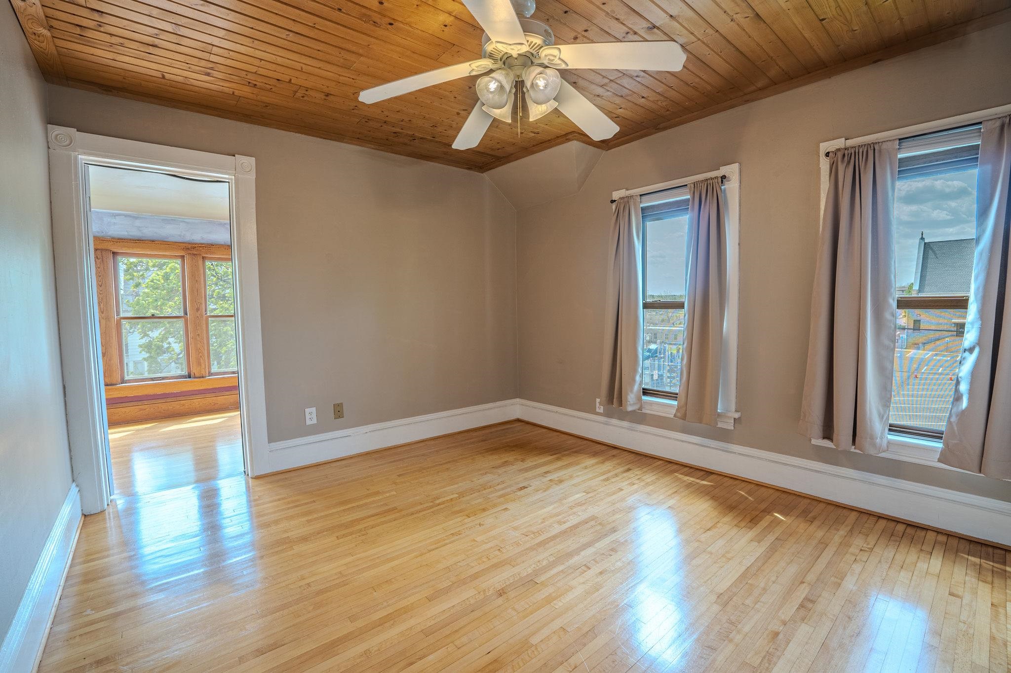 403 1st Street Baraboo, WI 53913 - Photo 24 of 39