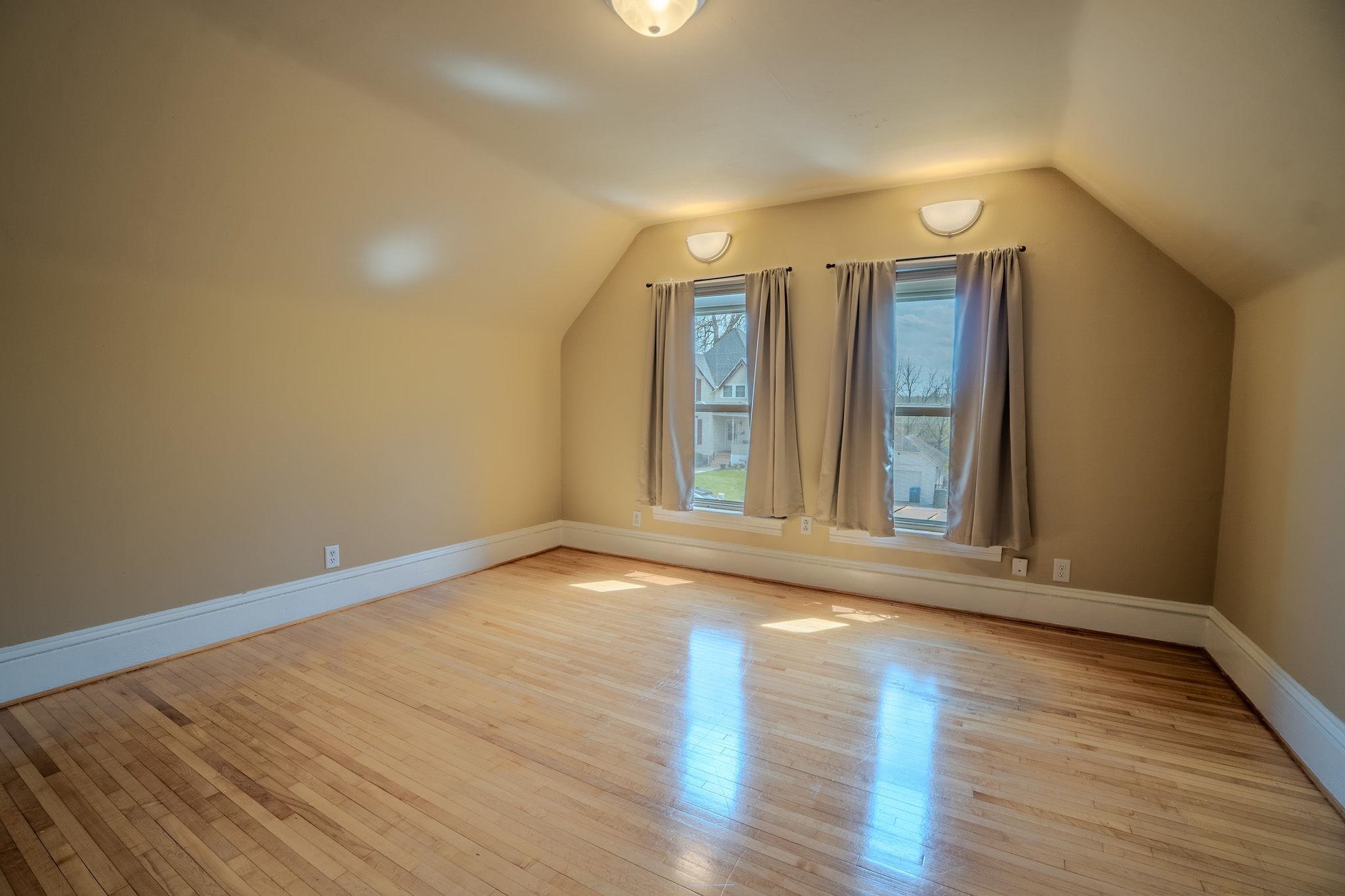 403 1st Street Baraboo, WI 53913 - Photo 27 of 39
