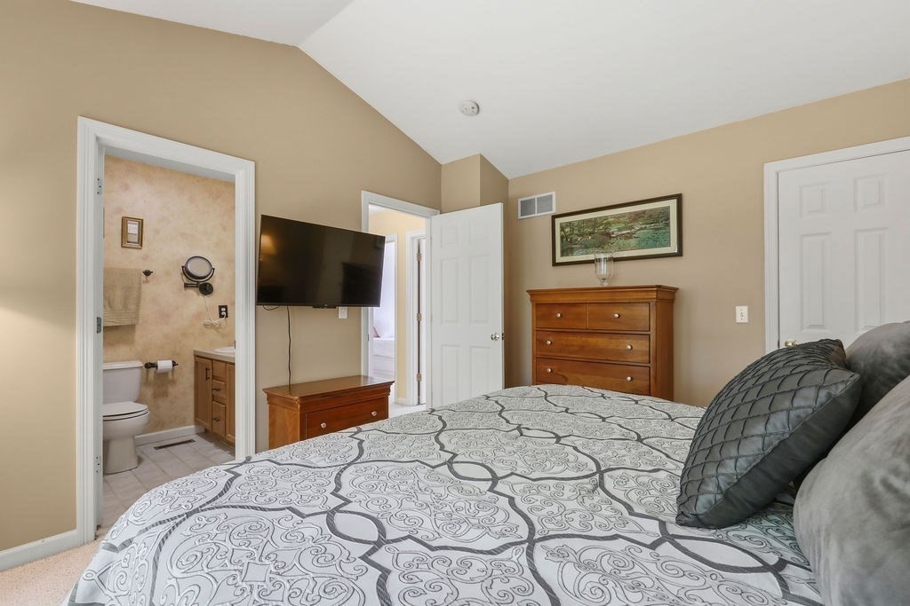 196 Raymond Road Plymouth, MA 02360 - Photo 21 of 42
