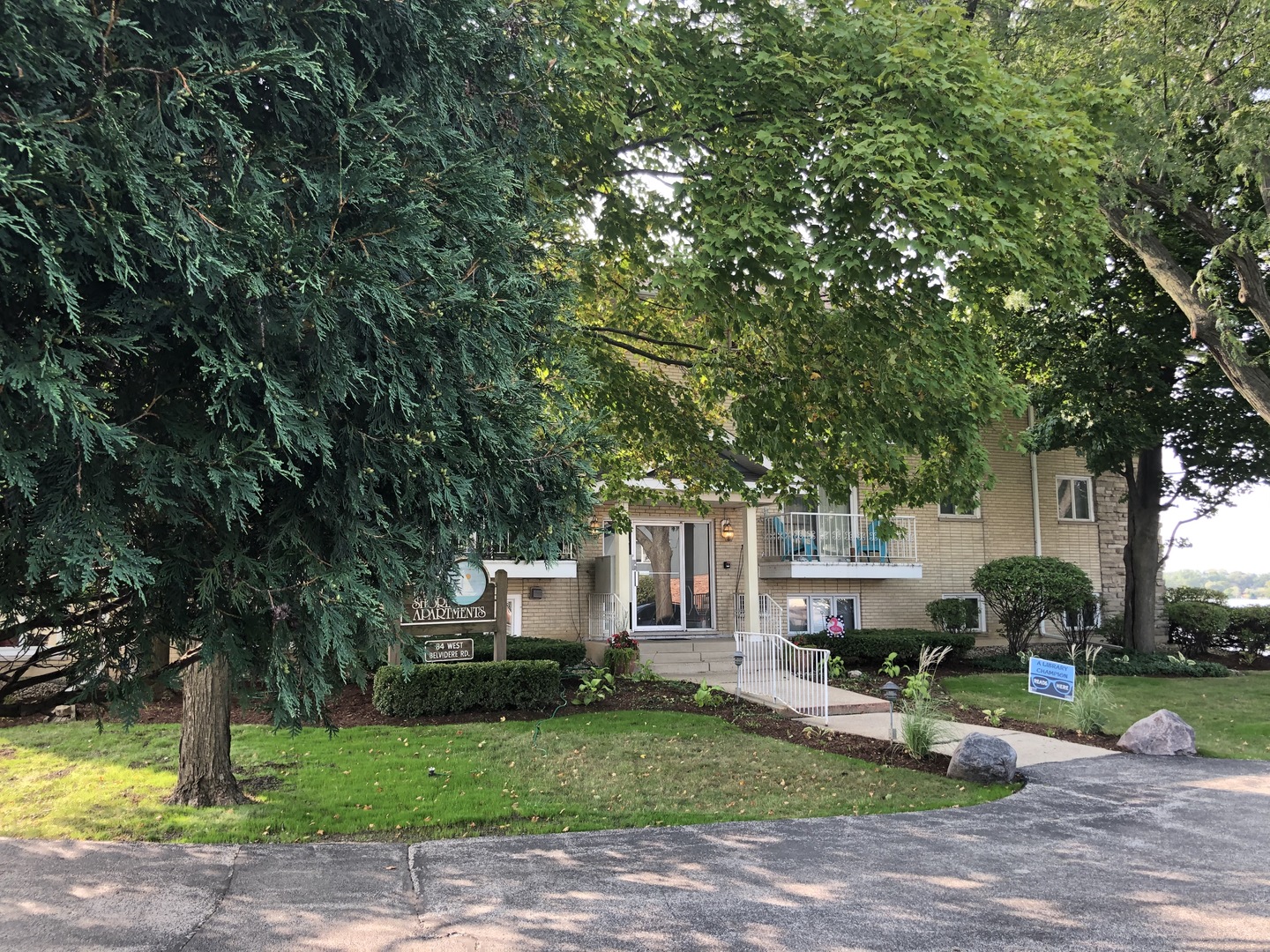 84 West Belvidere Road, Unit 301 Grayslake, IL 60030 - Photo 1 of 20