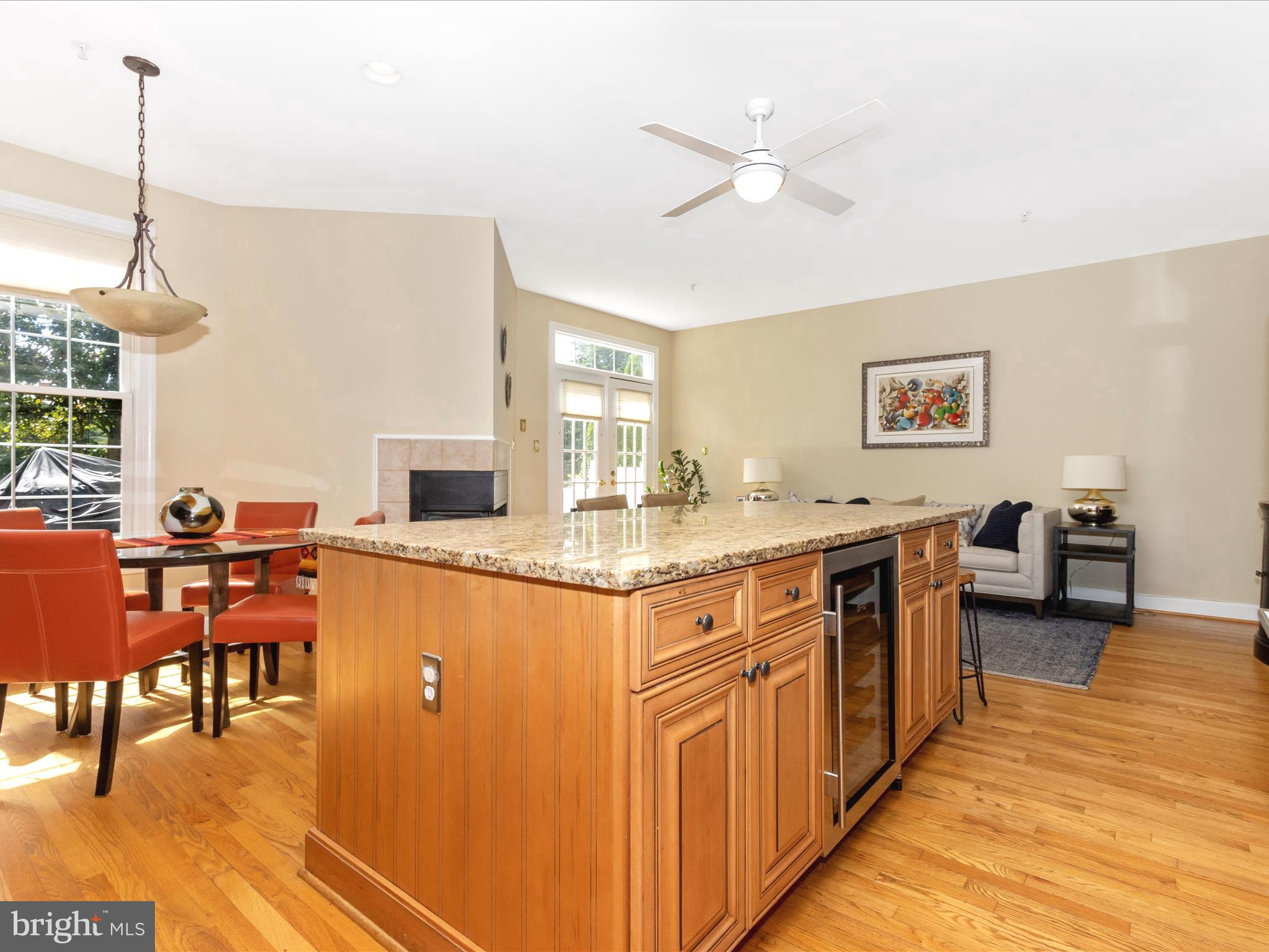 8422 Bells Ridge Terrace Potomac, MD 20854 - Photo 25 of 49 Kitchen