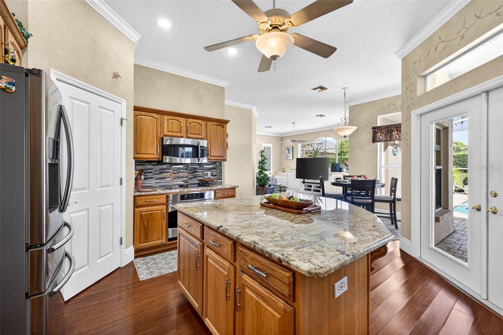 10211 Ridge Top Loop Weeki Wachee, FL 34613 - Photo 22 of 76