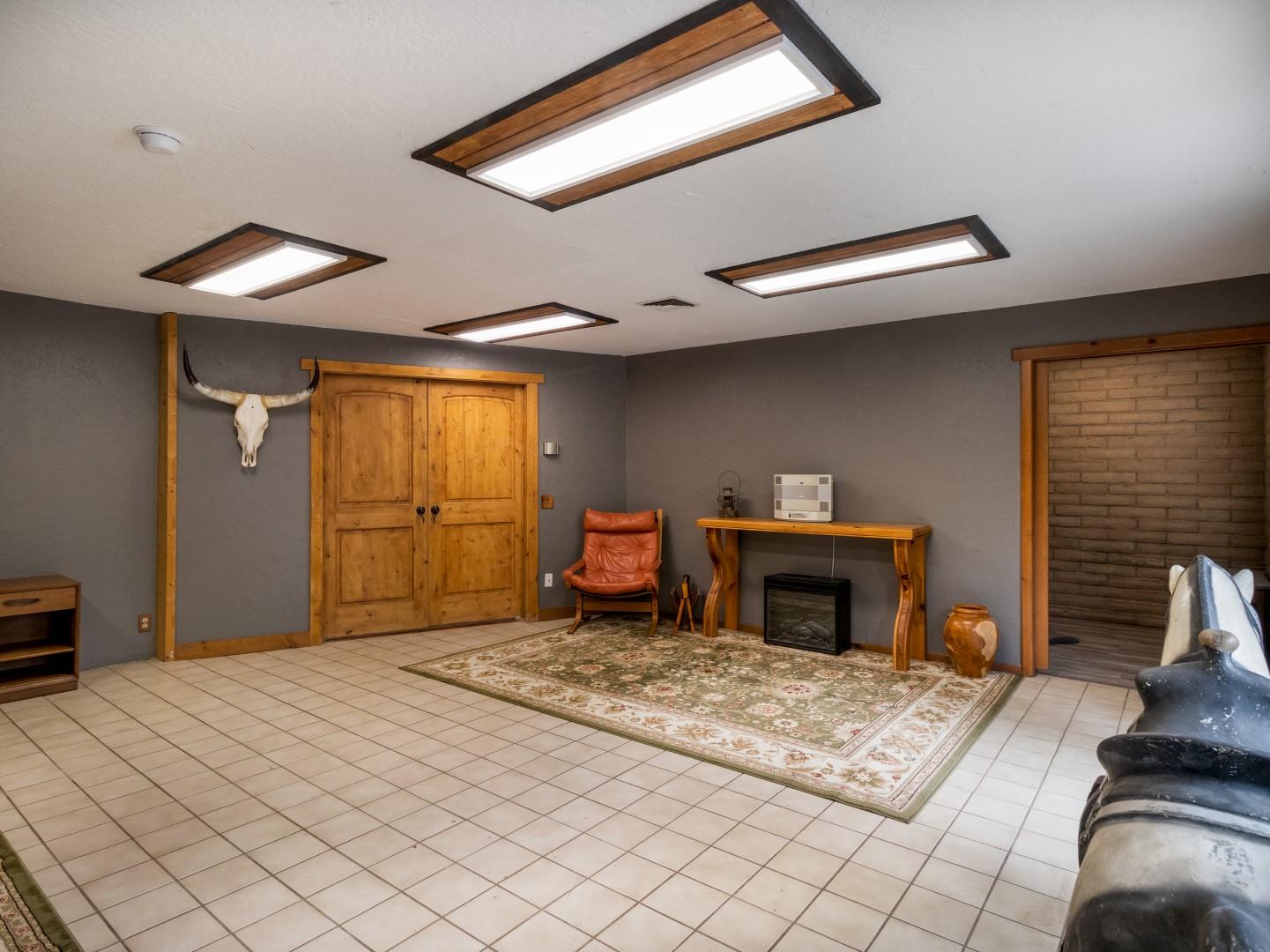 3040 Table Rock Road Medford, OR 97501 - Photo 7 of 47 8