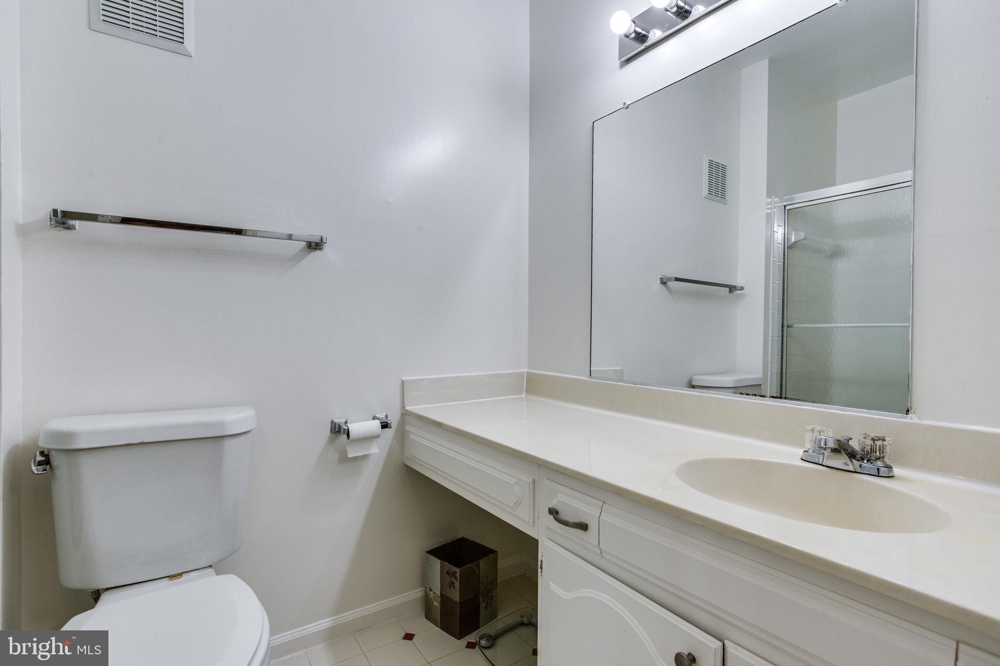 31 Pickering Court, Unit 2 Germantown, MD 20874 - Photo 36 of 66