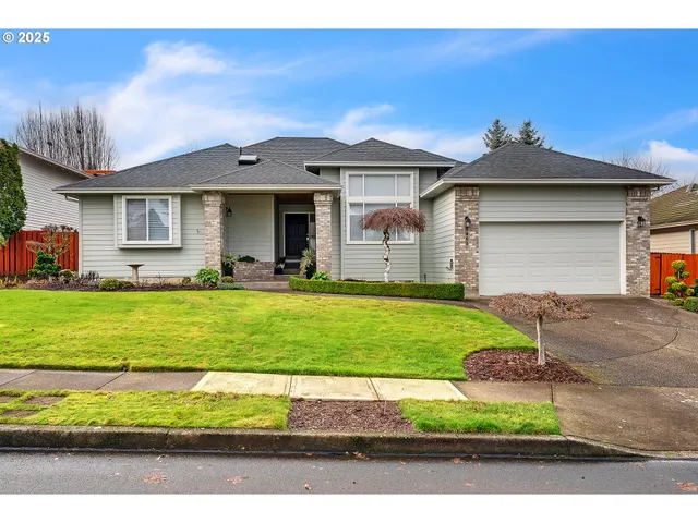 $589,000 | 2463 Southwest Phyllis Drive, Gresham, OR 97080