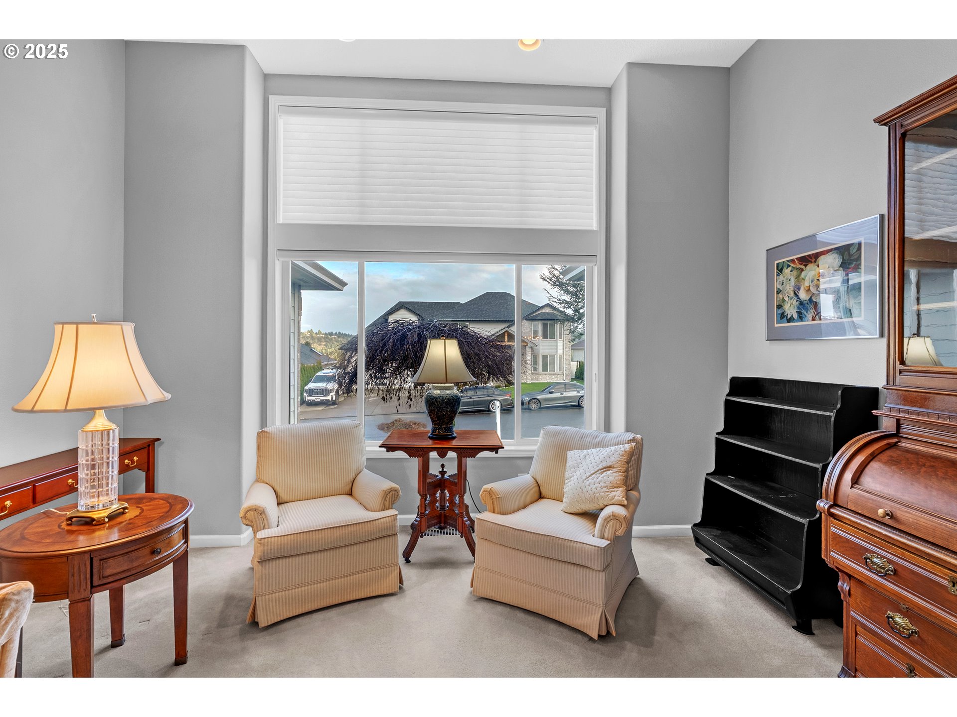 2463 Southwest Phyllis Drive Gresham, OR 97080 - Photo 7 of 34