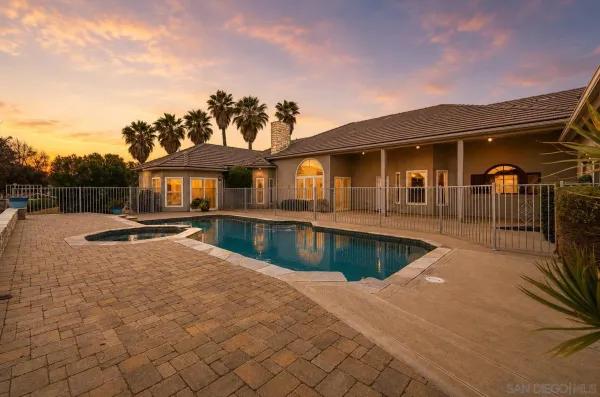 $1,999,999 | 10015 El Capitan Real Road, El Cajon, CA 92021