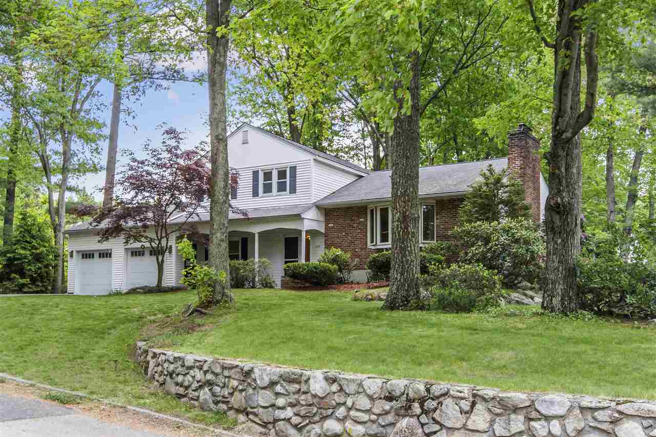 124 Lille Road Nashua, NH 03062 - Photo 1 of 40