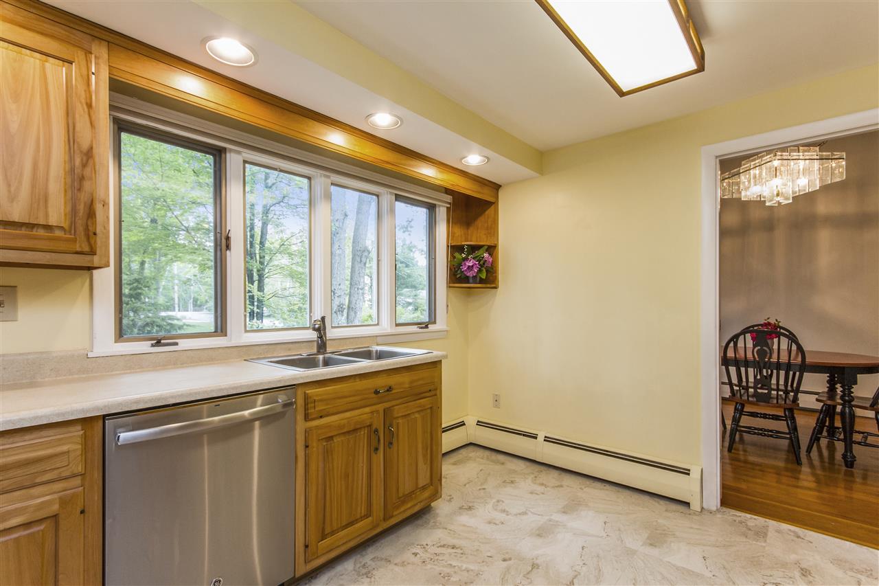 124 Lille Road Nashua, NH 03062 - Photo 15 of 40