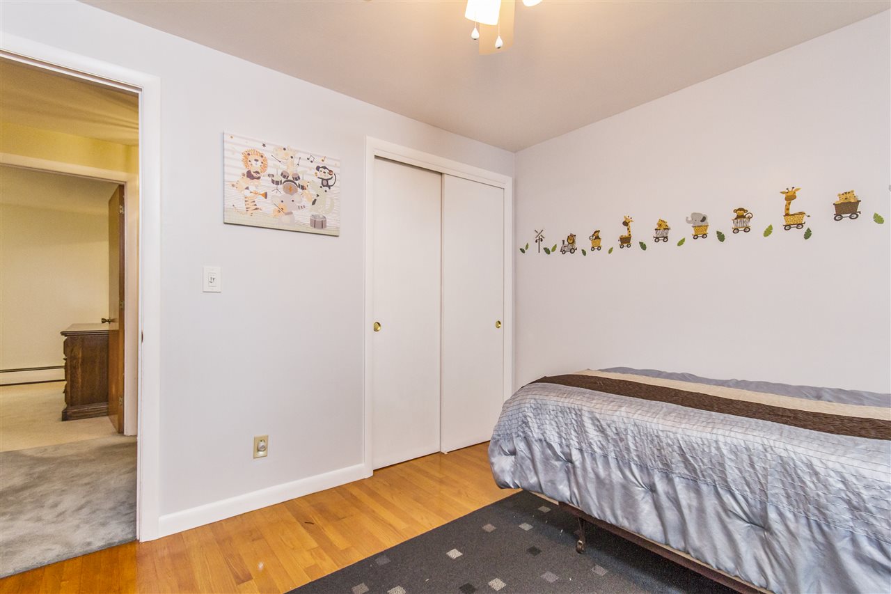 124 Lille Road Nashua, NH 03062 - Photo 32 of 40