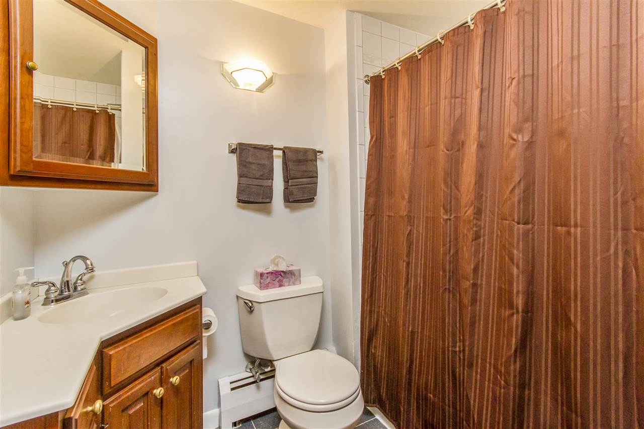 124 Lille Road Nashua, NH 03062 - Photo 34 of 40