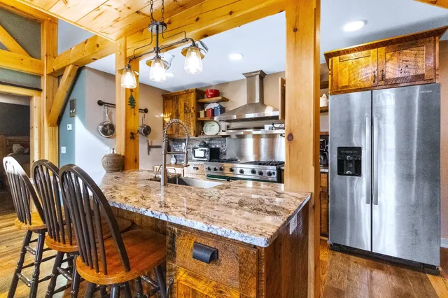 $599,900 | 6014 Brown Road, Kettle River, MN 55757