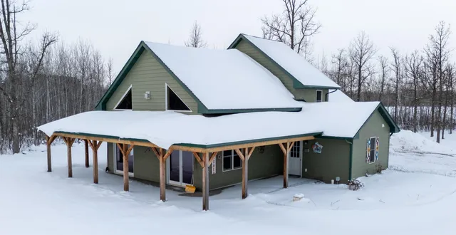 $599,900 | 6014 Brown Road, Kettle River, MN 55757