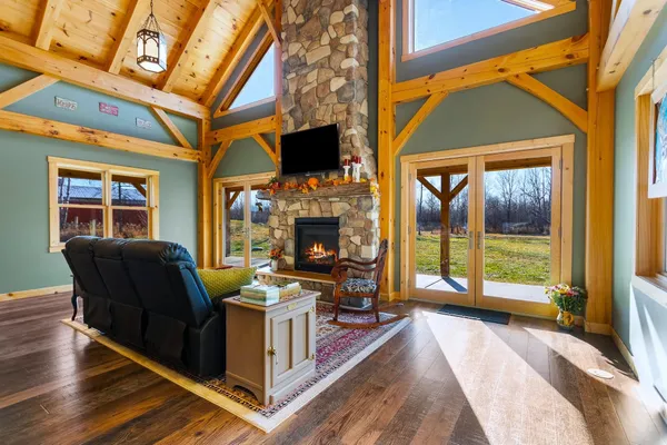 $599,900 | 6014 Brown Road, Kettle River, MN 55757