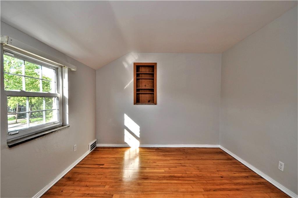 140 Rae Avenue Mt. Lebanon, PA 15228 - Photo 22 of 25 Gallery Image 22