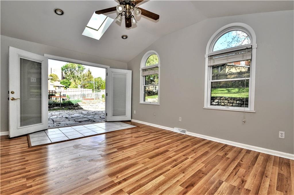 140 Rae Avenue Mt. Lebanon, PA 15228 - Photo 10 of 25 Gallery Image 10