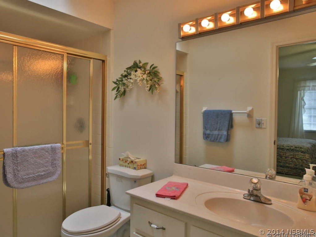 121 Oak Ridge Avenue Edgewater, FL 32132 - Photo 16 of 24 Gallery Image 16
