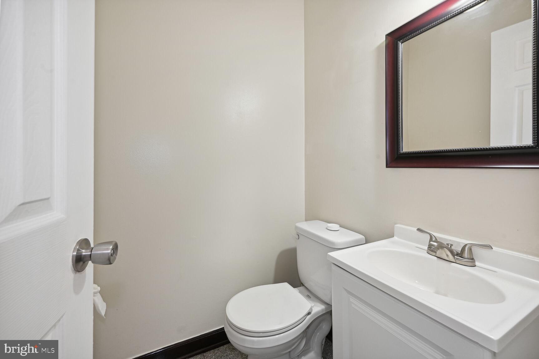 8324 Mountain Ash Way Gaithersburg, MD 20879 - Photo 11 of 36 Half Bath on main level