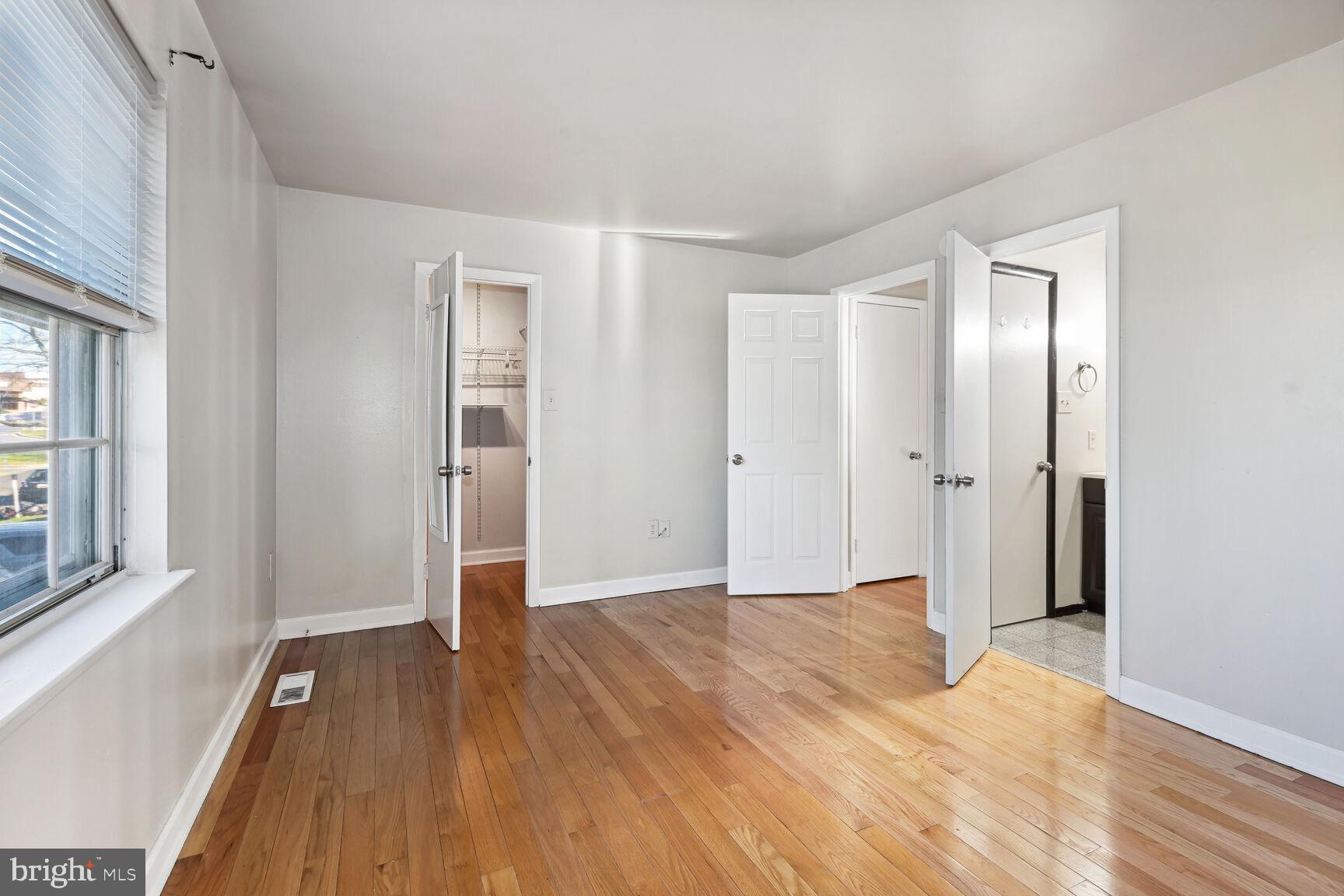 8324 Mountain Ash Way Gaithersburg, MD 20879 - Photo 13 of 36 Bedroom