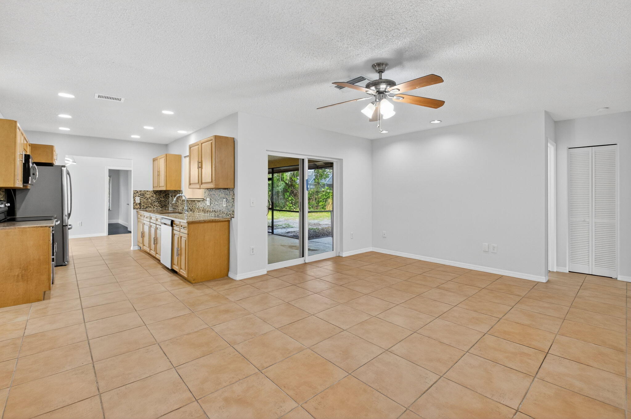 4135 Bay Laurel Way Boca Raton, FL 33487 - Photo 19 of 52 19-web-or-mls-DSC_3070
