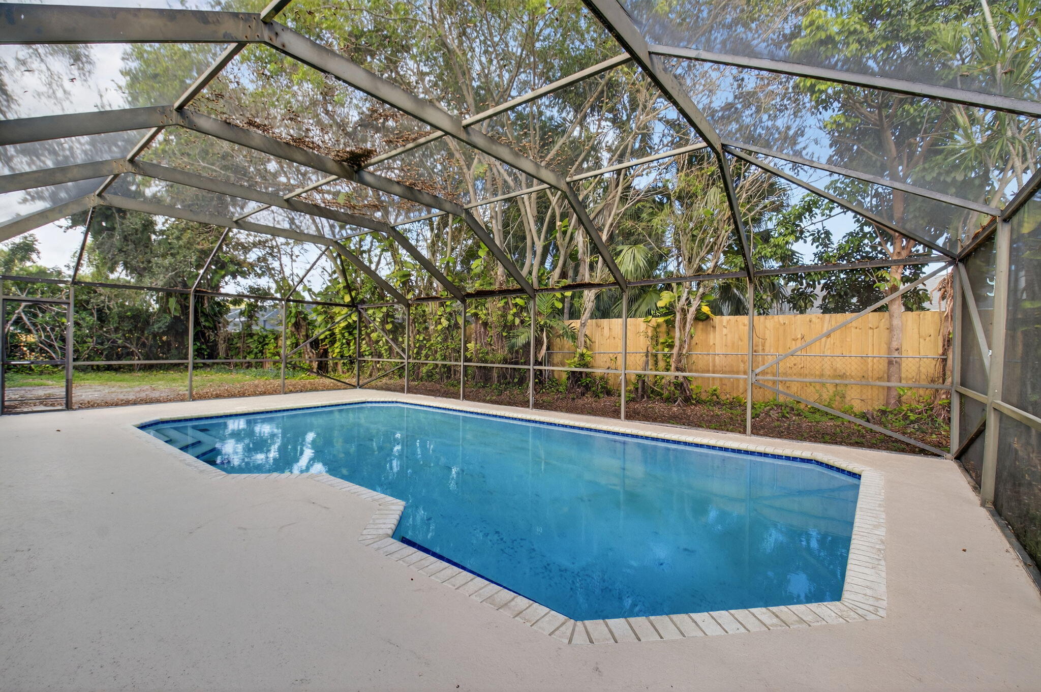 4135 Bay Laurel Way Boca Raton, FL 33487 - Photo 40 of 52 40-web-or-mls-DSC_3141