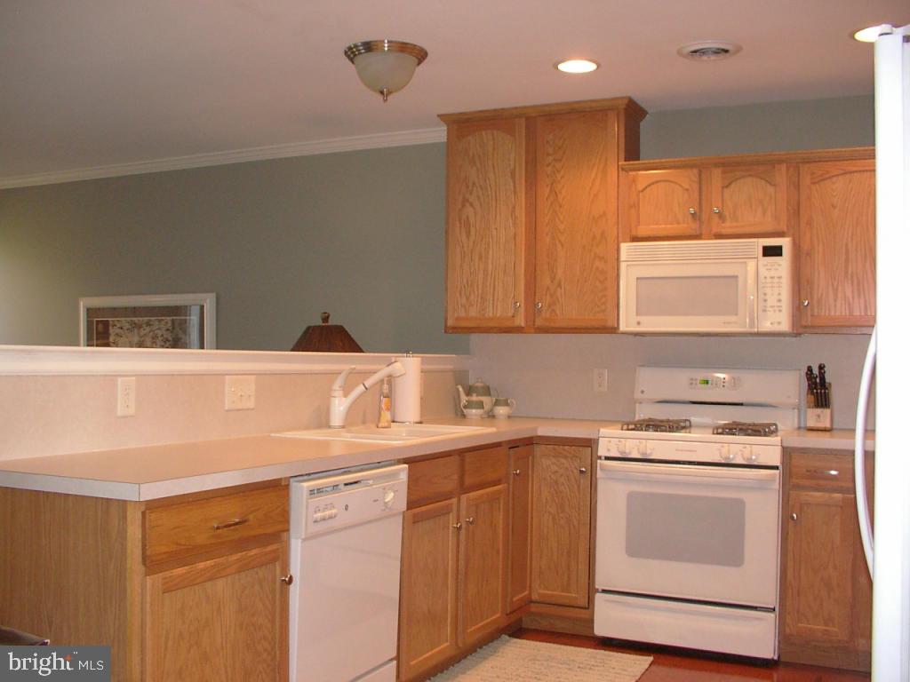 775 Sylvan Road Lancaster, PA 17601 - Photo 4 of 9 Gallery Image 4