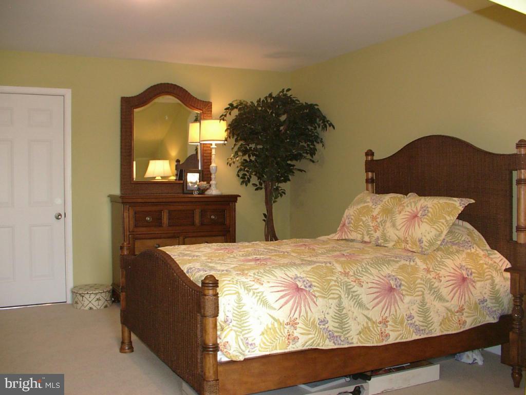 775 Sylvan Road Lancaster, PA 17601 - Photo 8 of 9 Gallery Image 8