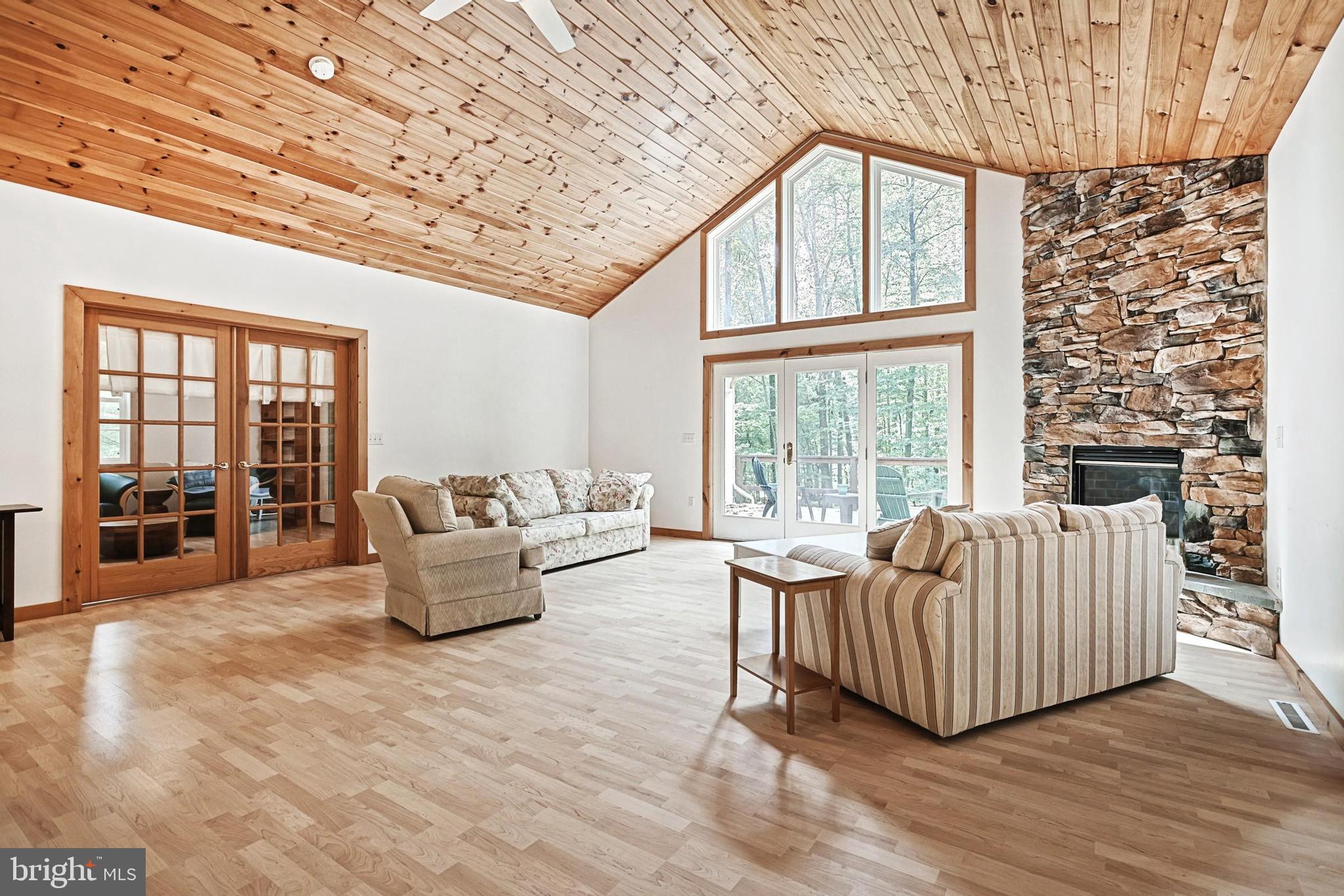 473 Plantation Road Orrtanna, PA 17353 - Photo 19 of 57 Gallery Image 19