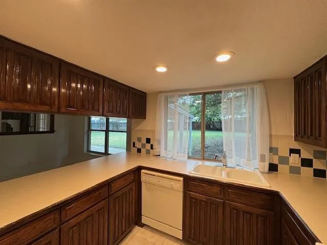 $297,000 | 3024 Barrington Place, Arlington, TX 76014