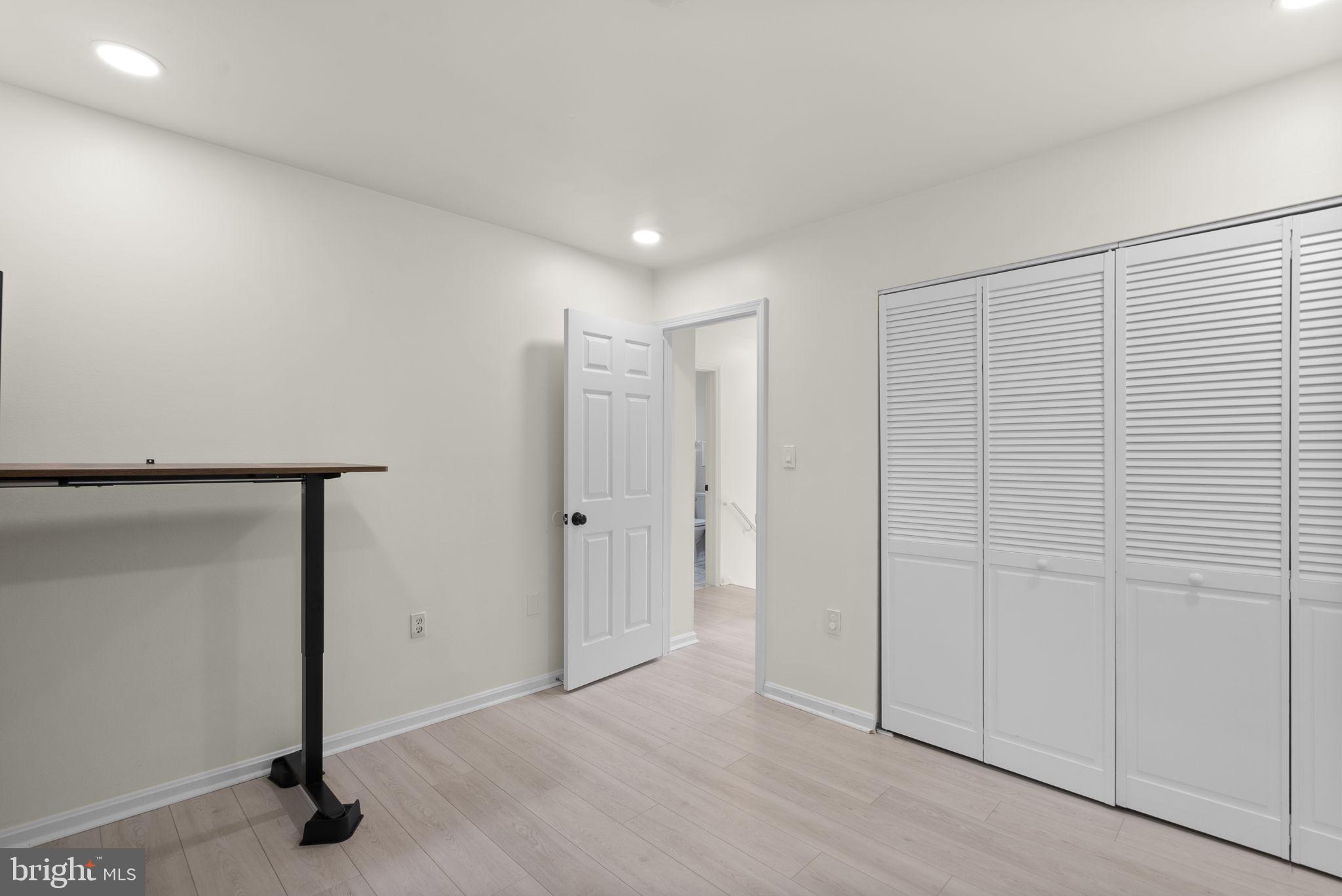 8002 Inverness Ridge Road Potomac, MD 20854 - Photo 27 of 46