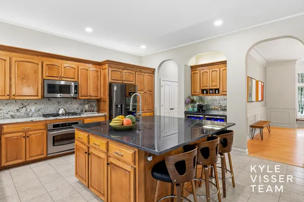 $1,350,000 | 4608 Old Grand River Trail Northeast, Ada, MI 49301