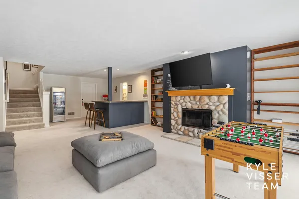 $1,350,000 | 4608 Old Grand River Trail Northeast, Ada, MI 49301