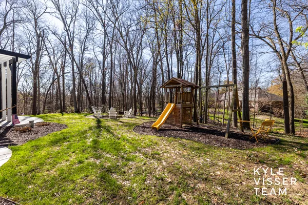 $1,350,000 | 4608 Old Grand River Trail Northeast, Ada, MI 49301