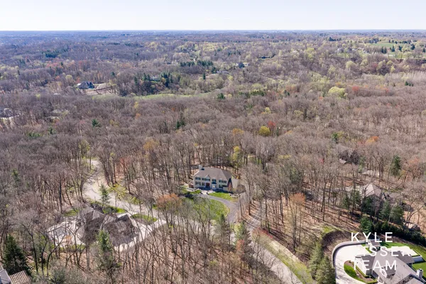 $1,350,000 | 4608 Old Grand River Trail Northeast, Ada, MI 49301