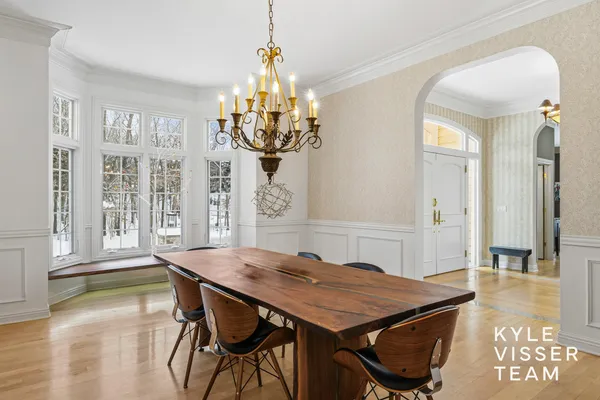 $1,350,000 | 4608 Old Grand River Trail Northeast, Ada, MI 49301