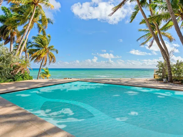 $170,000 | 555 Ocean Boulevard, Golden Beach, FL 33160