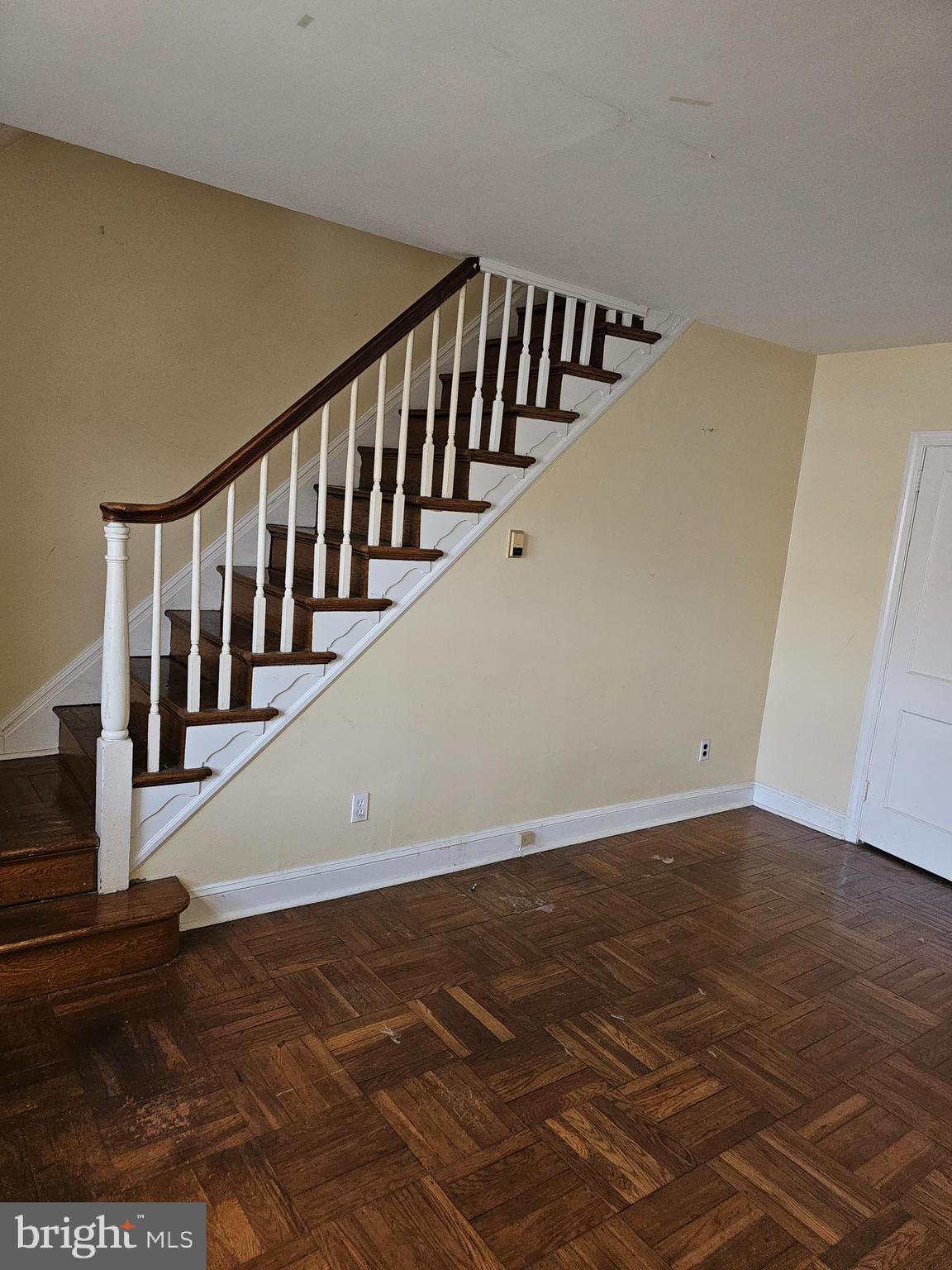 7266 Spruce Street Upper Darby, PA 19082 - Photo 2 of 9