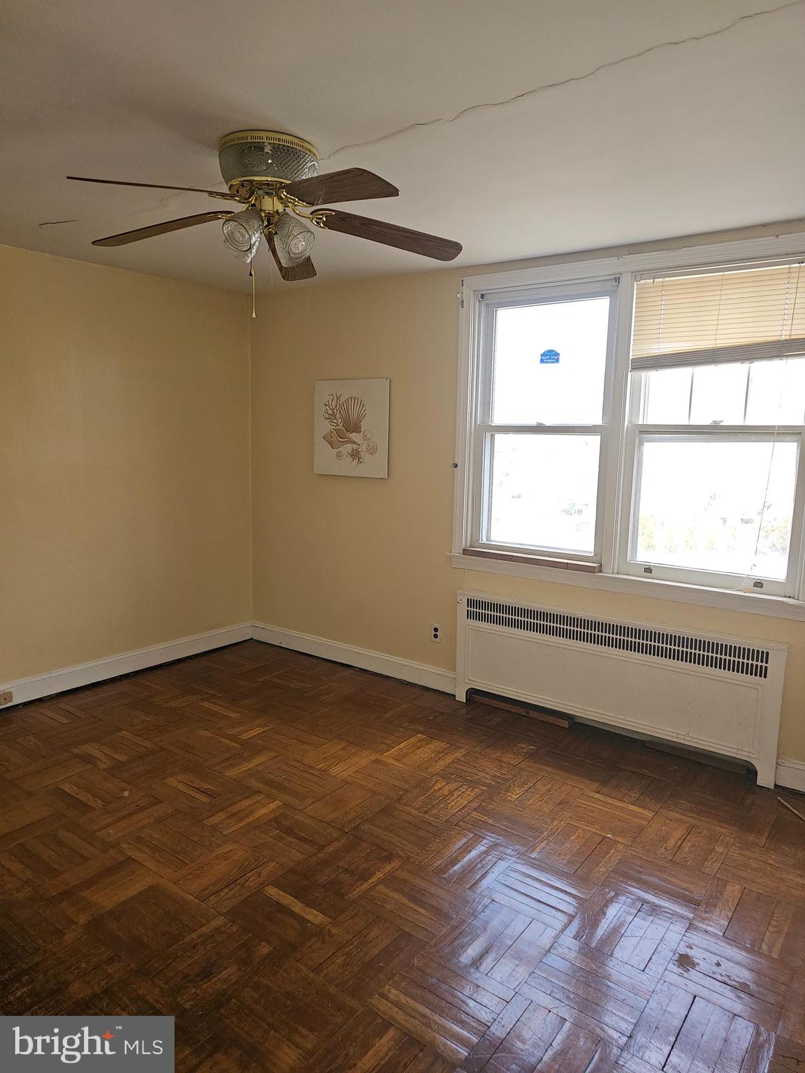 7266 Spruce Street Upper Darby, PA 19082 - Photo 3 of 9