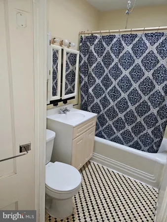 $150,000 | 7266 Spruce Street, Upper Darby, PA 19082