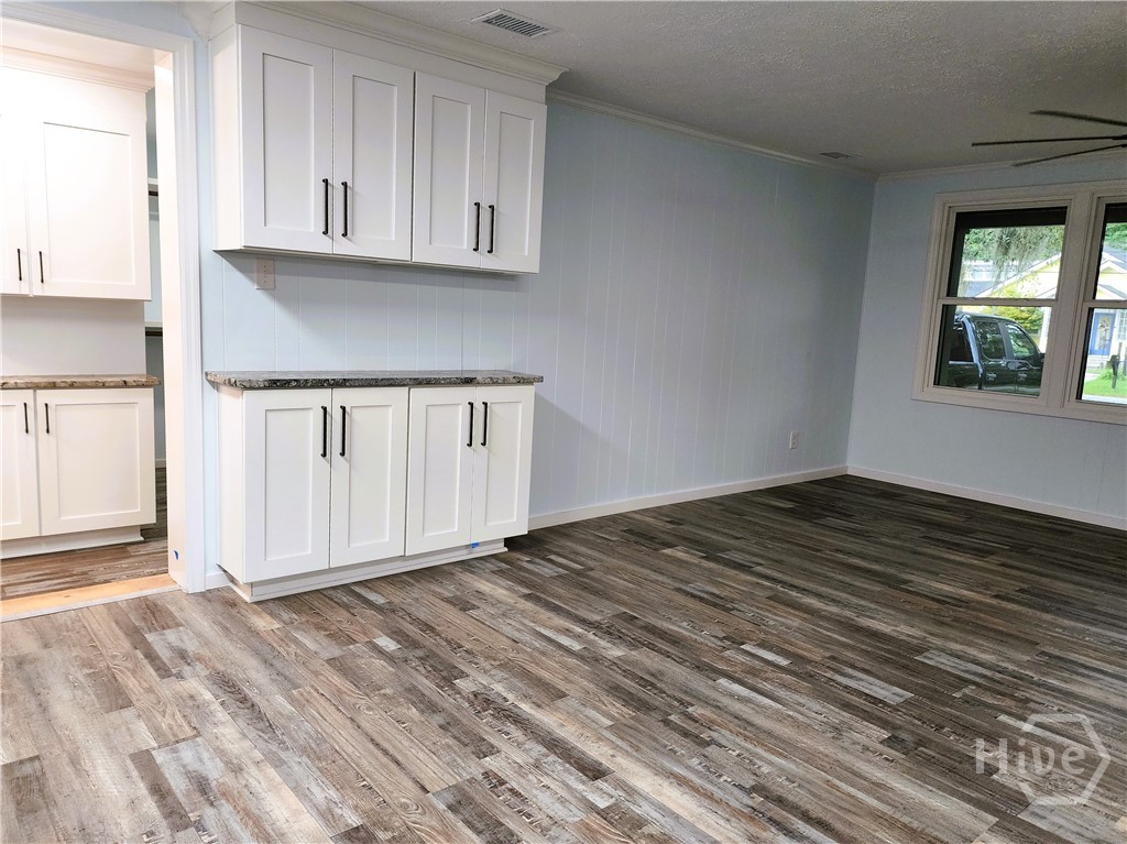 8708 Clark Avenue Savannah, GA 31406 - Photo 5 of 16