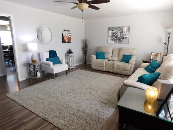 $178,900 | 327 West Ave J, Muleshoe, TX 79347