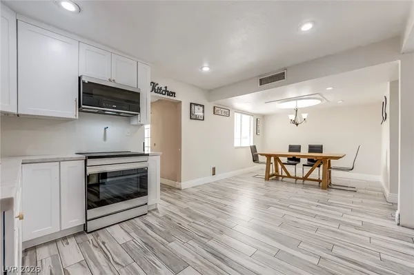 $629,999 | 3975 Judson Avenue, Las Vegas, NV 89115